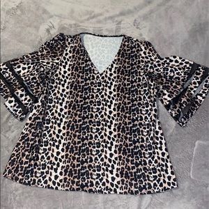 Women’s blouse
